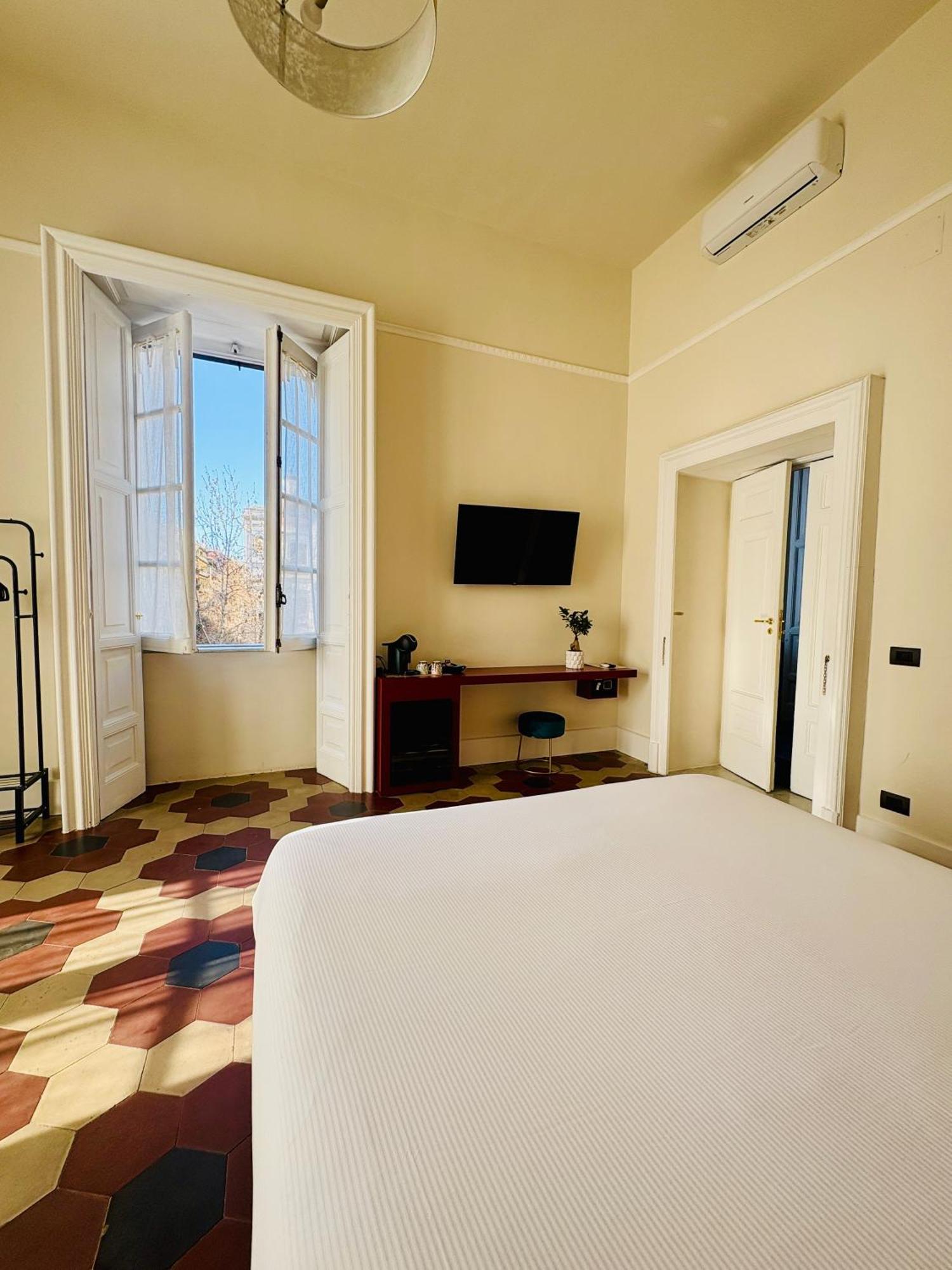 Hotel Voglia 'E Turna Neapol Zewnętrze zdjęcie